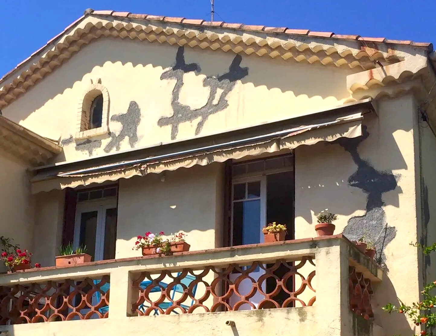 Traitement Fissures Façade Agrafage Bras